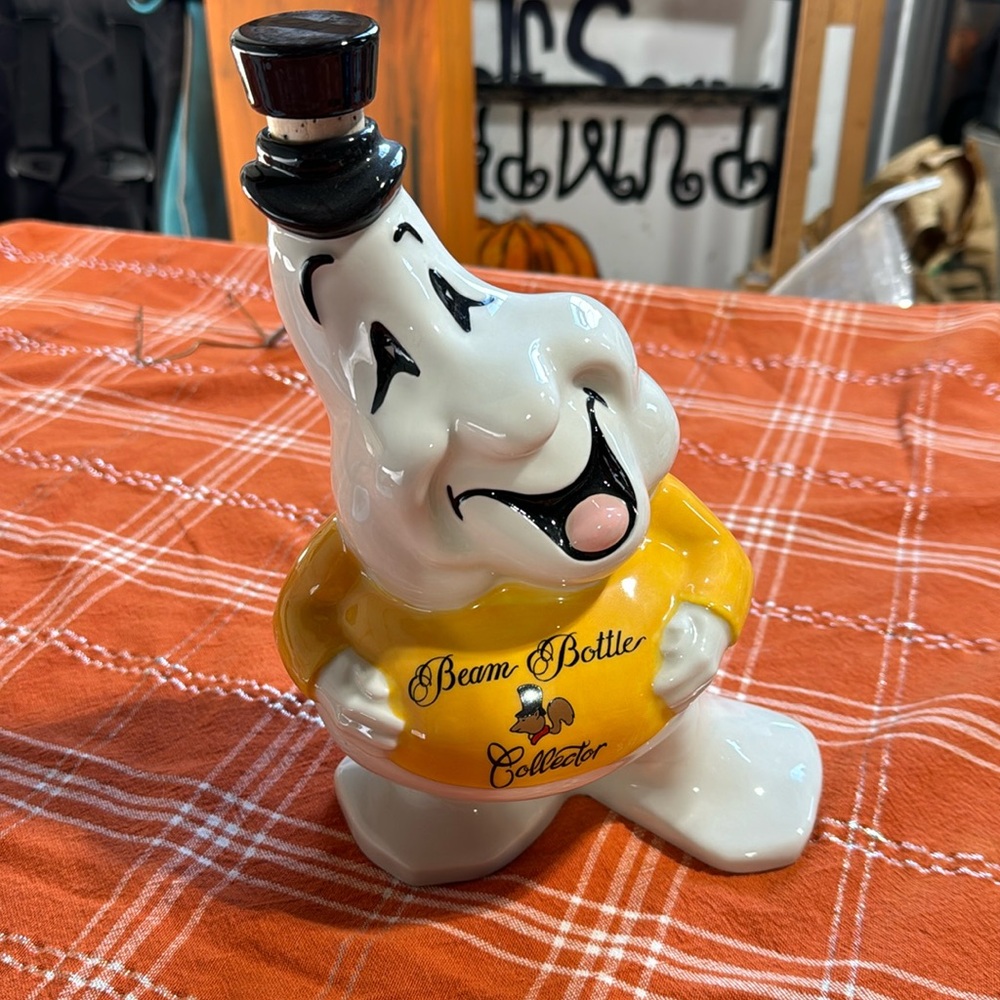 Jim Beam decanter happy little guys series